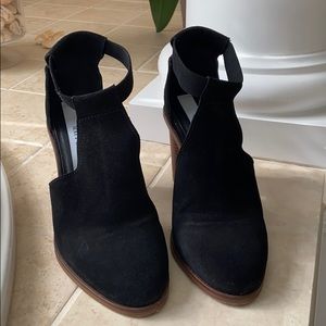 Matt Bernson Suede Heels